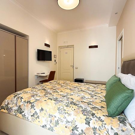 Hotel Opera 5 à Naples Extérieur photo