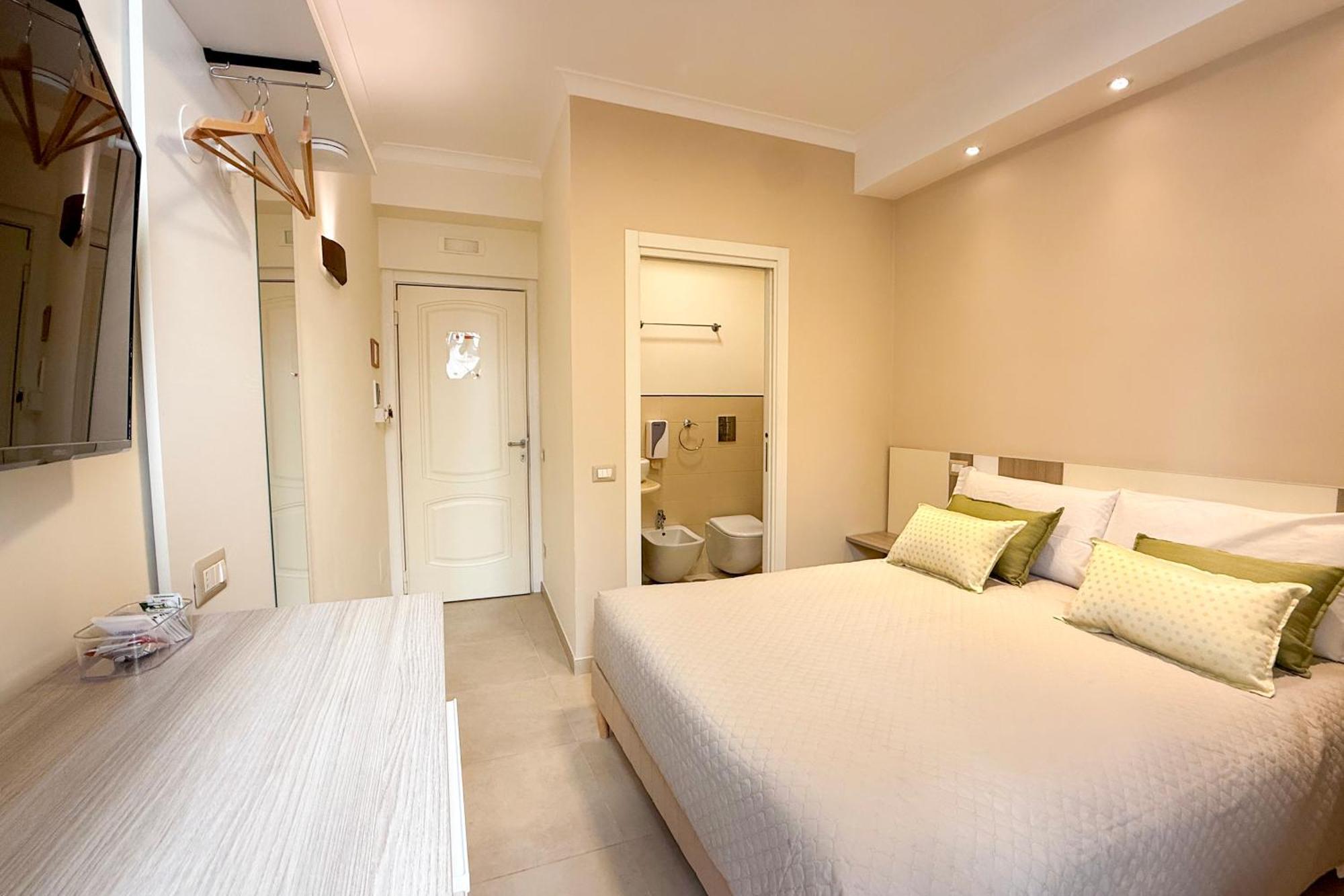 Hotel Opera 5 à Naples Extérieur photo
