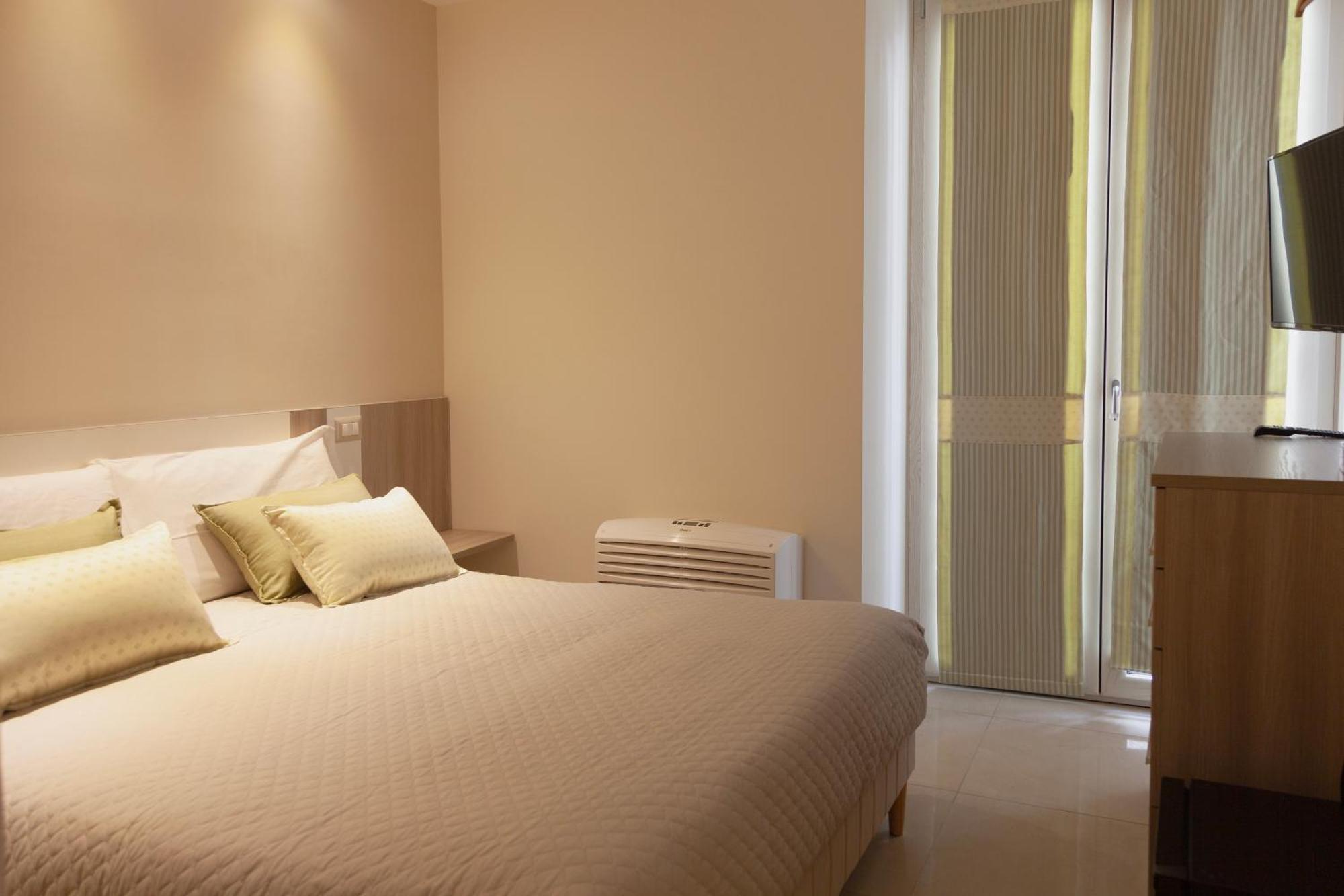 Hotel Opera 5 à Naples Extérieur photo