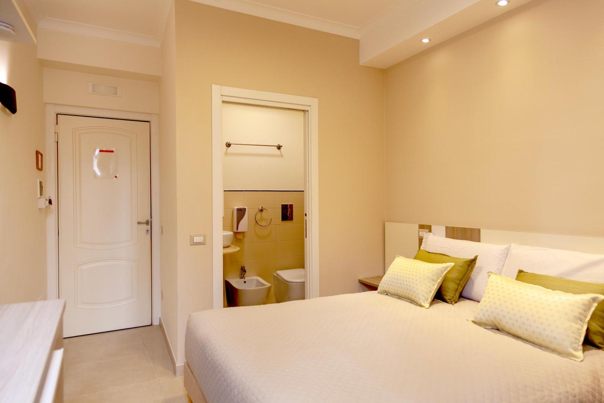 Hotel Opera 5 à Naples Extérieur photo